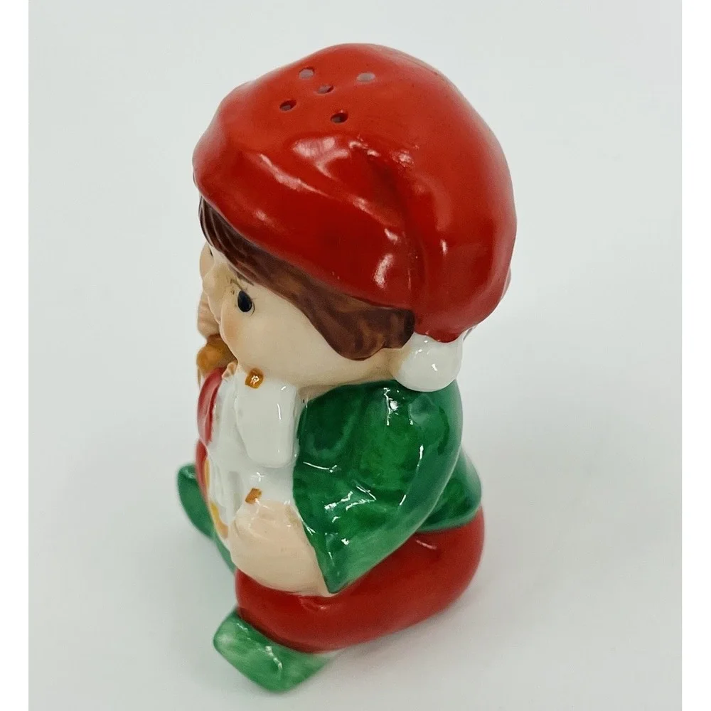 Vintage Avon 1983 Ceramic Boy Girl Elf Christmas Salt and Pepper Shakers